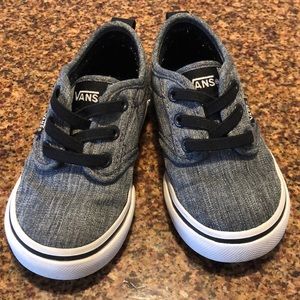 Toddler Boys Vans, slip on no laces to tie!